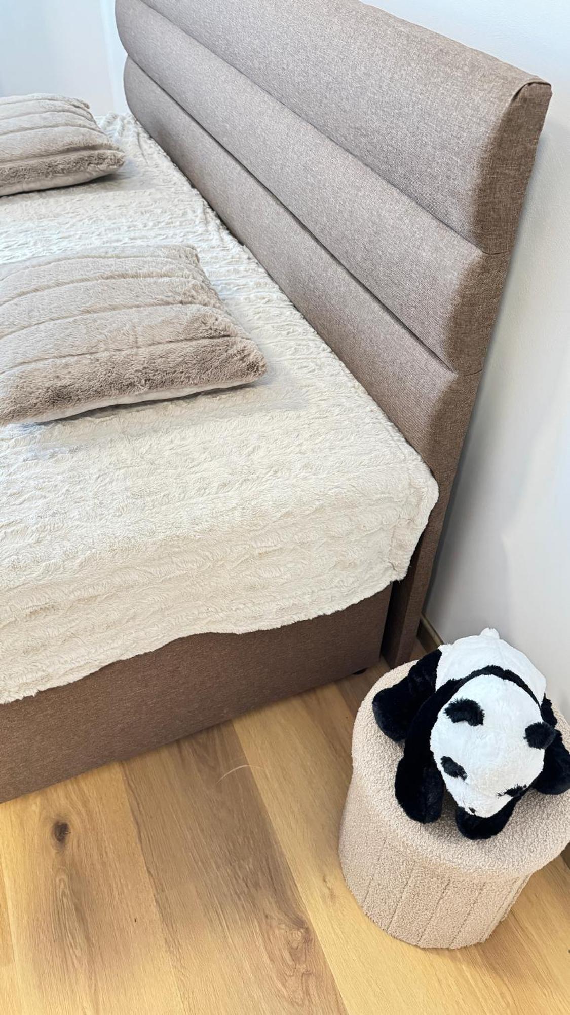 Apartamento Riverside Praga