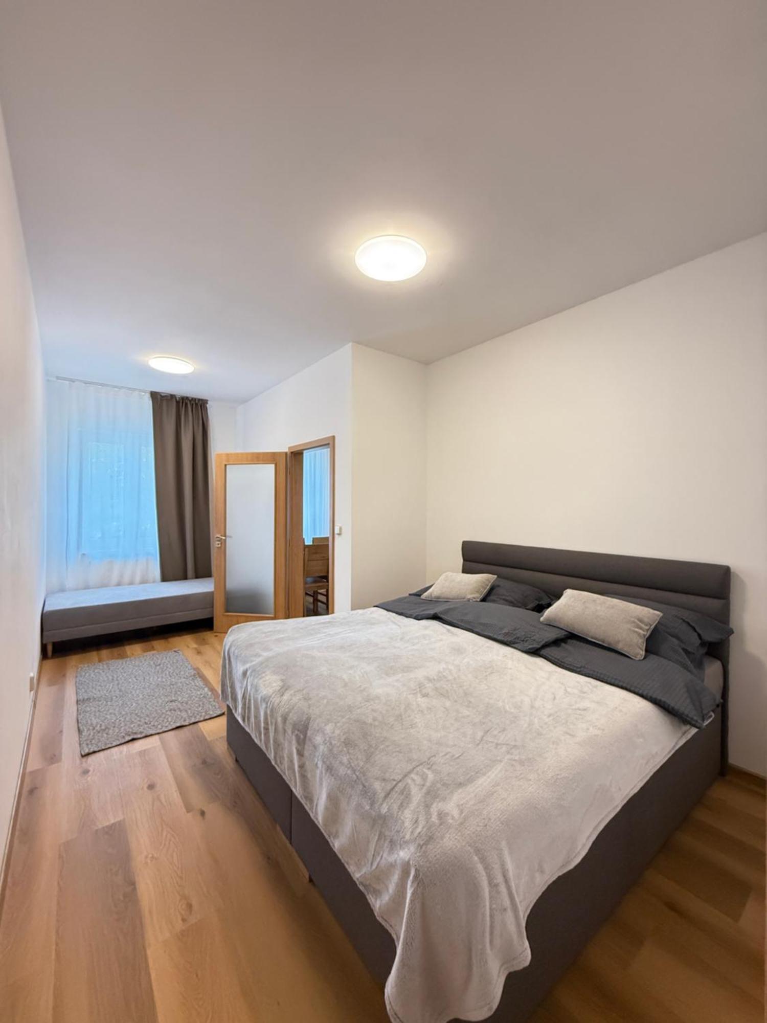 Riverside Apartamento